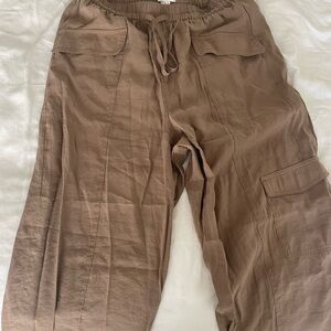Madewell Tan Cargo Bottoms